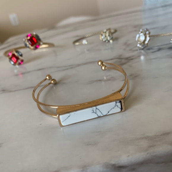 Bracelet set - Picture 2 of 5